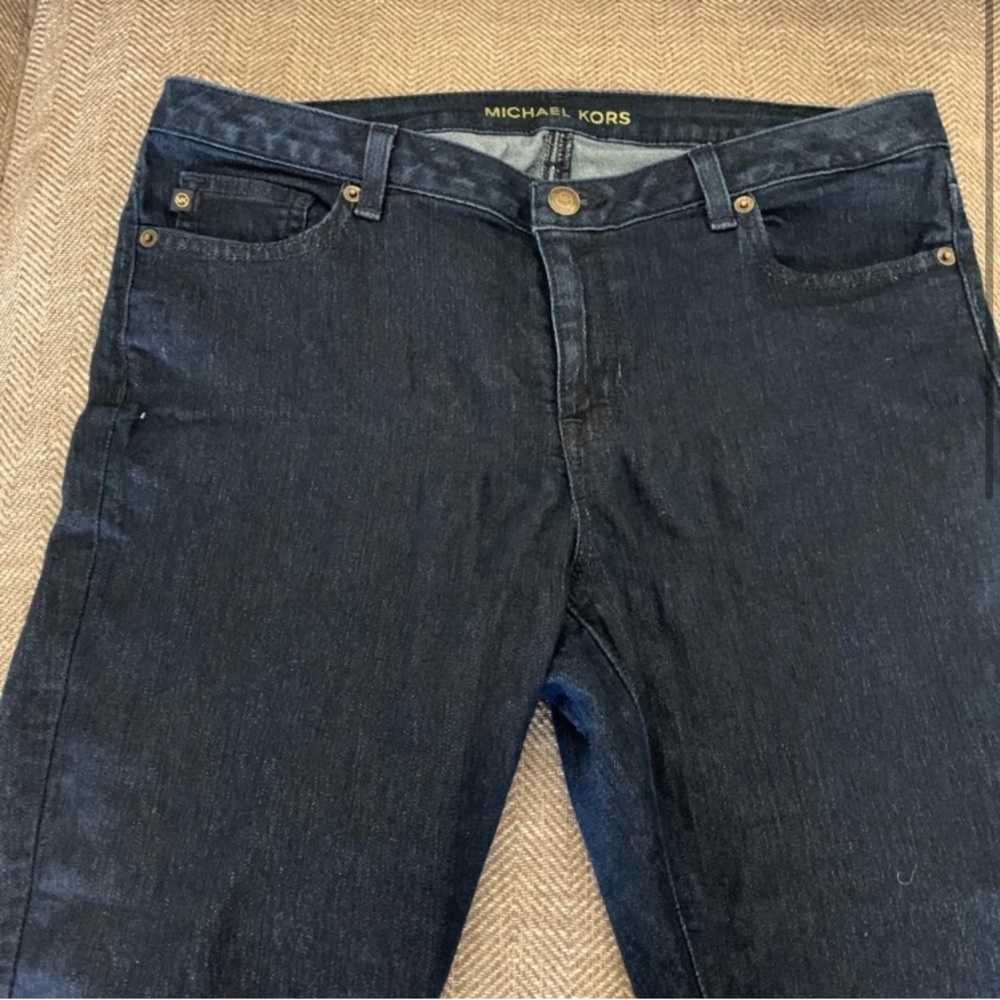 EUC Michael Kors Capris Size 8.